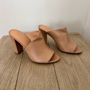 Vince Hanna Leather Mules